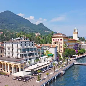 https://du-lac-gardone-riviera.it-lombardy.com